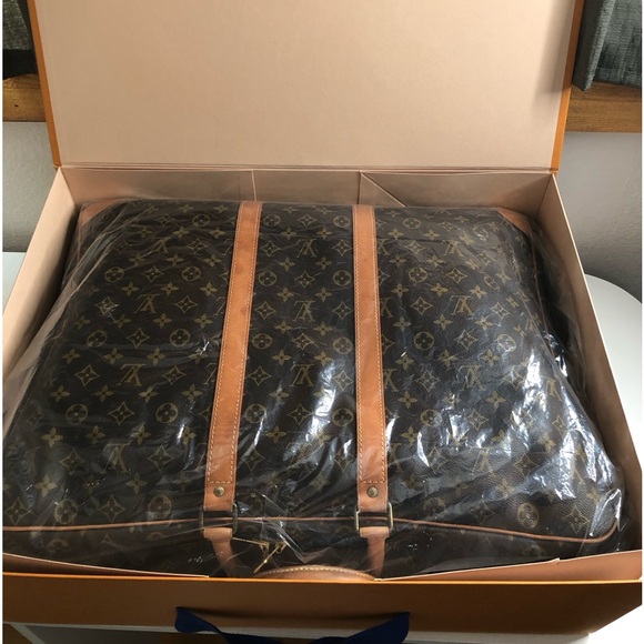 Louis Vuitton Luggage, Lock w/1 key, luggage tag. & a (LV Horizon 50 Box) - Picture 3 of 16
